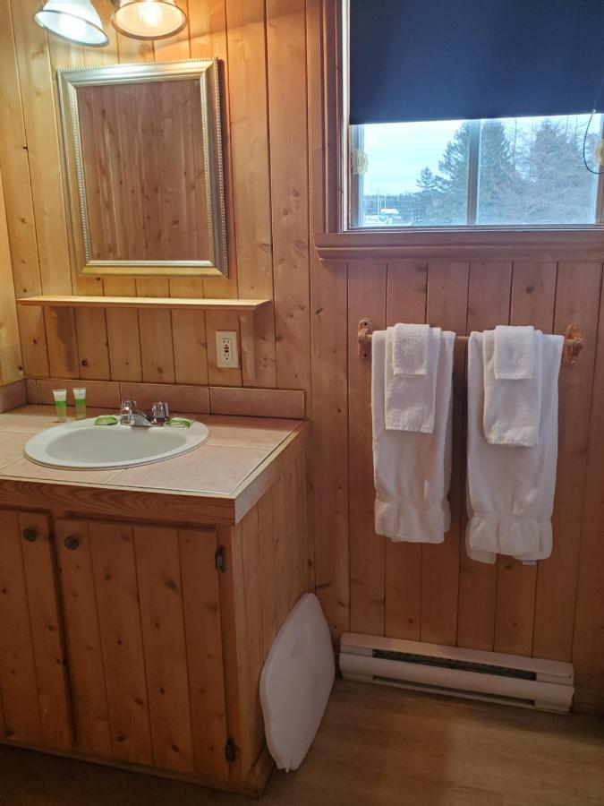 Chalets De L'Anse Ste Helene Maria Bagian luar foto