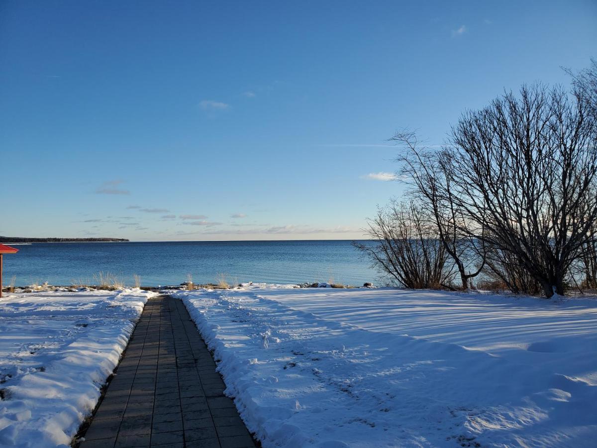 Chalets De L'Anse Ste Helene Maria Bagian luar foto