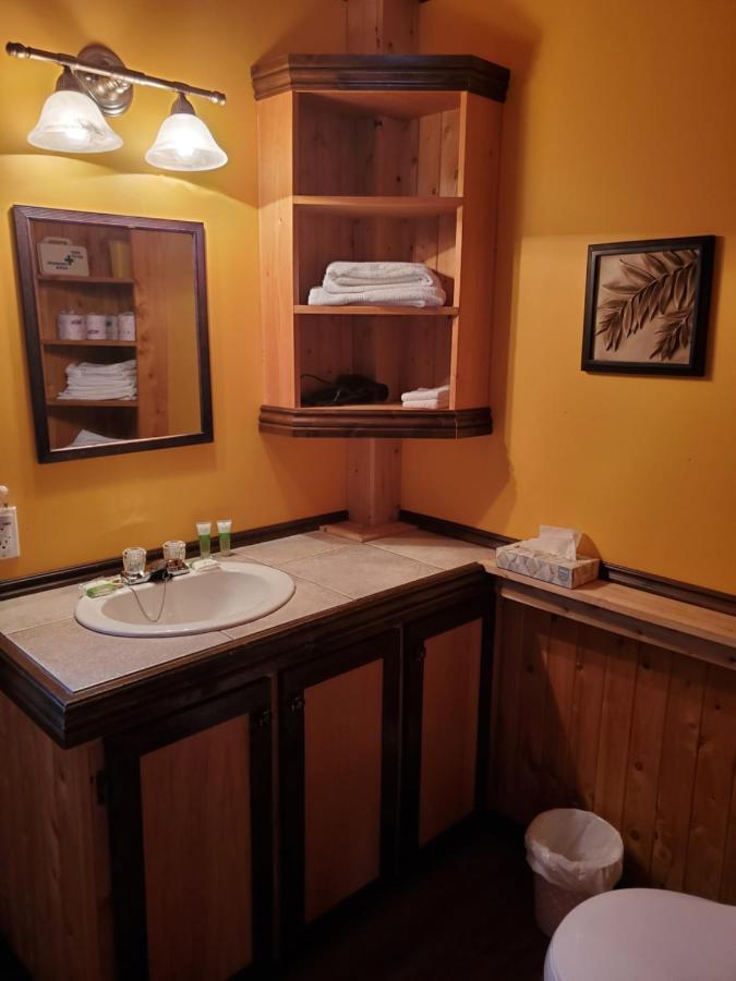 Chalets De L'Anse Ste Helene Maria Bagian luar foto