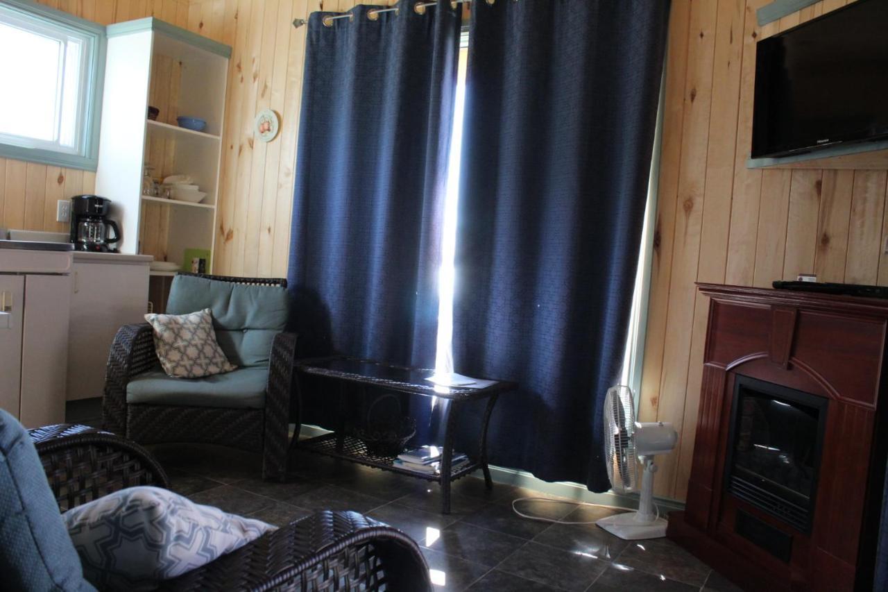 Chalets De L'Anse Ste Helene Maria Bagian luar foto