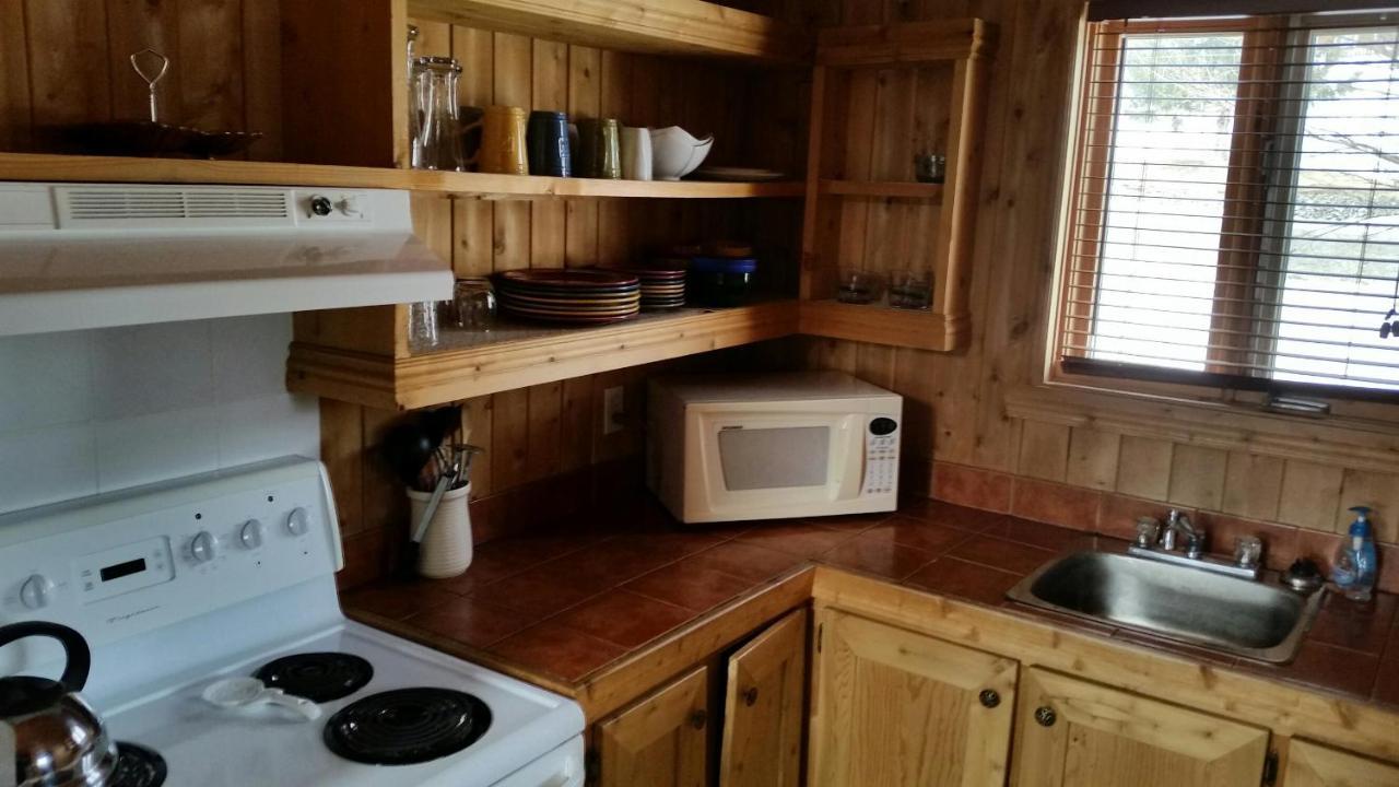 Chalets De L'Anse Ste Helene Maria Bagian luar foto